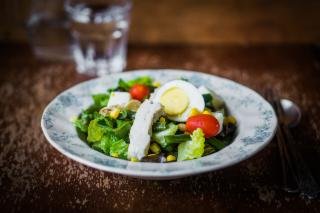 Hladna mesna salata